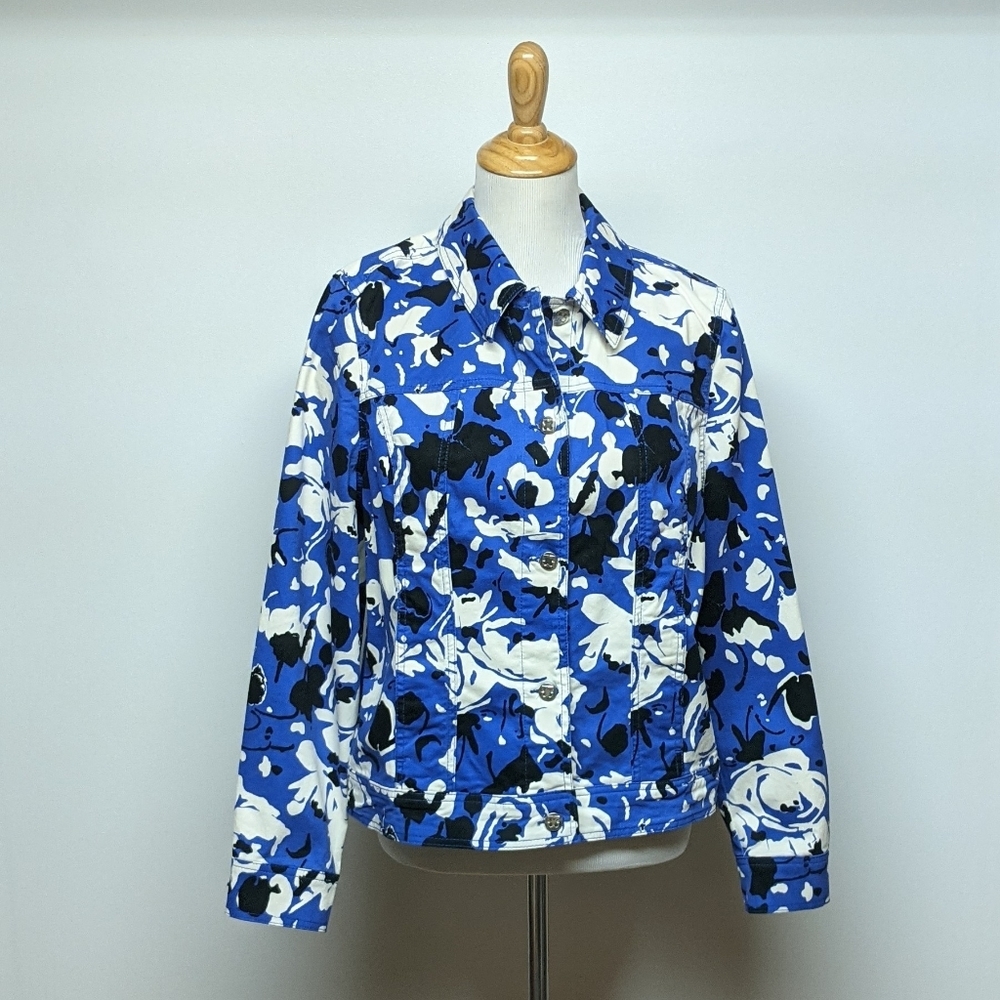 LizClaiborne Blue and White Jackets Size 12